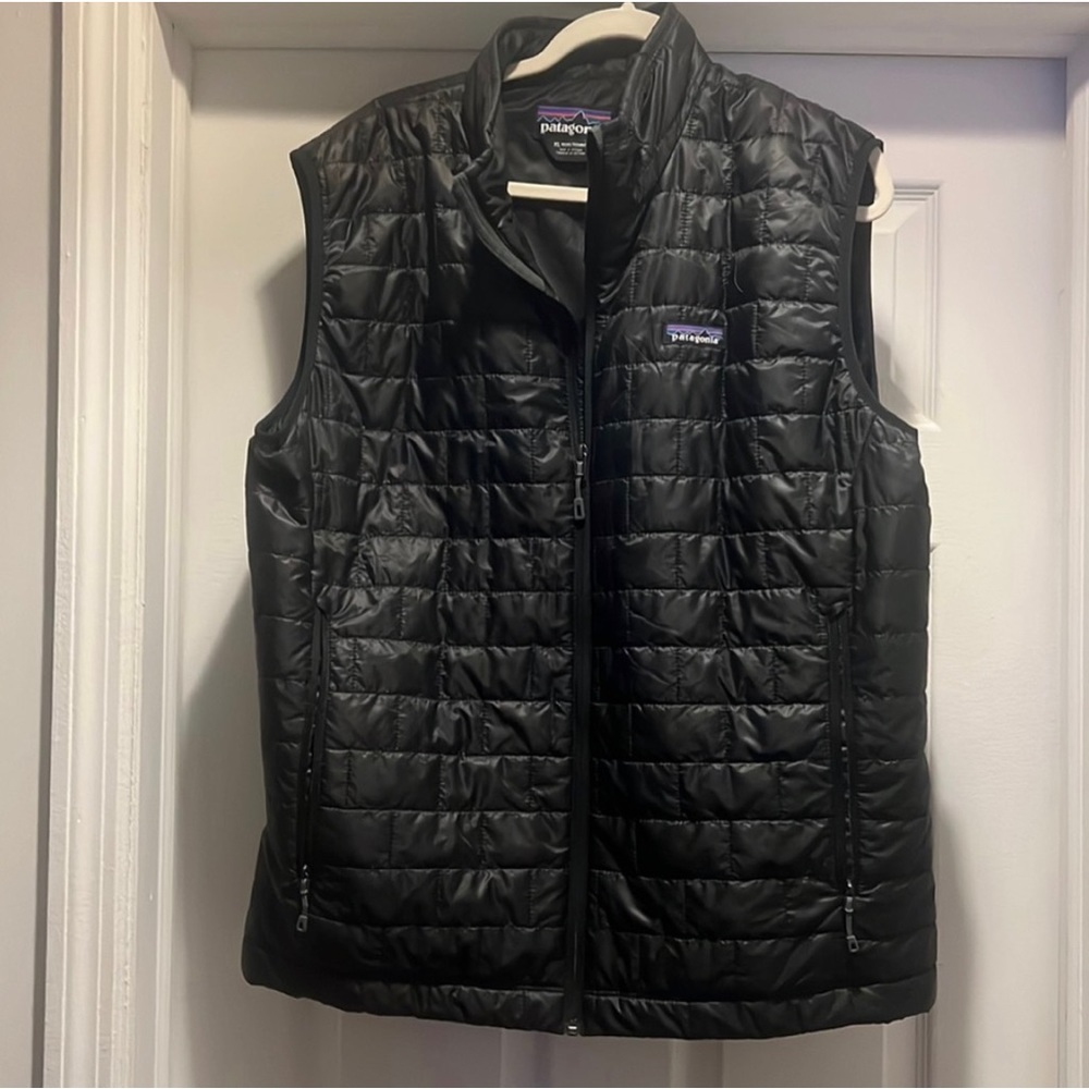 Amazing Condition Men’s Patagonia Black Vest